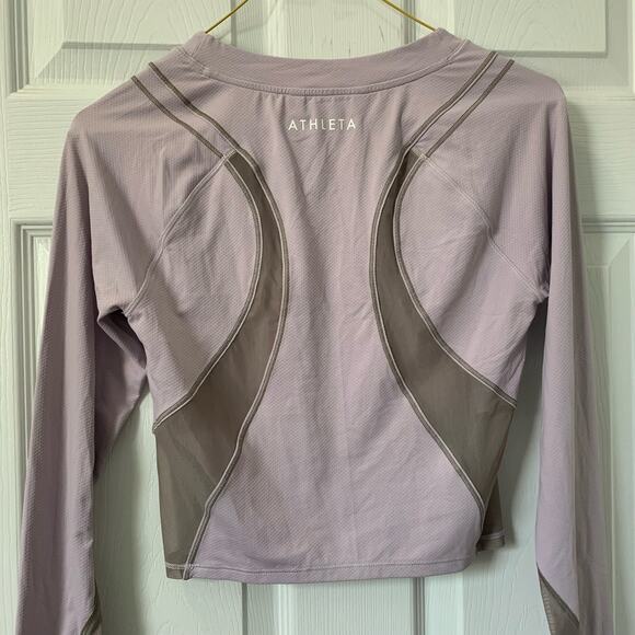 Athleta Ignite Lilac Purple Vented Cropped Long Sleeve Top Small - Picture 6 of 10